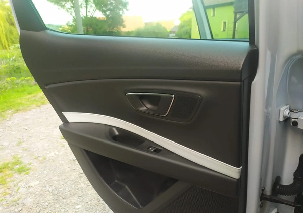 Seat Leon cena 68000 przebieg: 95000, rok produkcji 2014 z Kłodzko małe 46